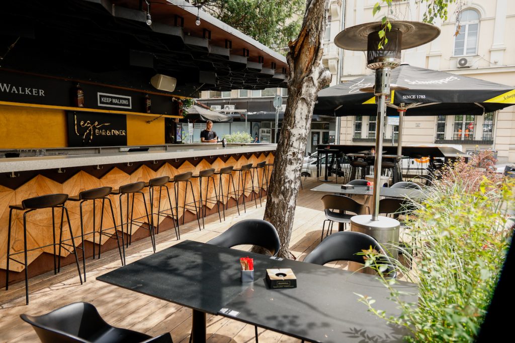 lege bar