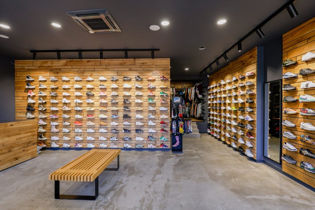 Foot Court
