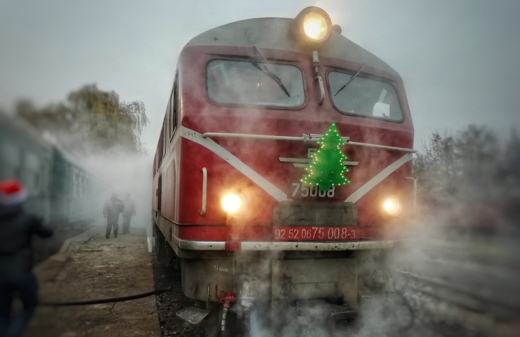 коледно вълшебство по теснолинейката