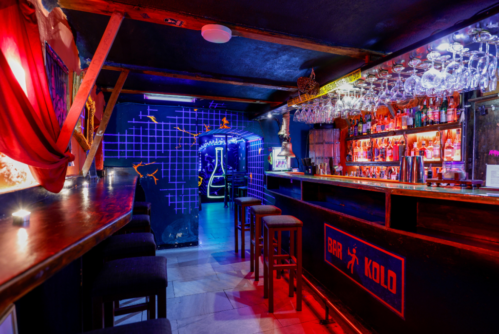 Bar Kolo