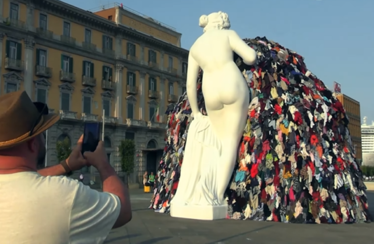 Venus of Rags