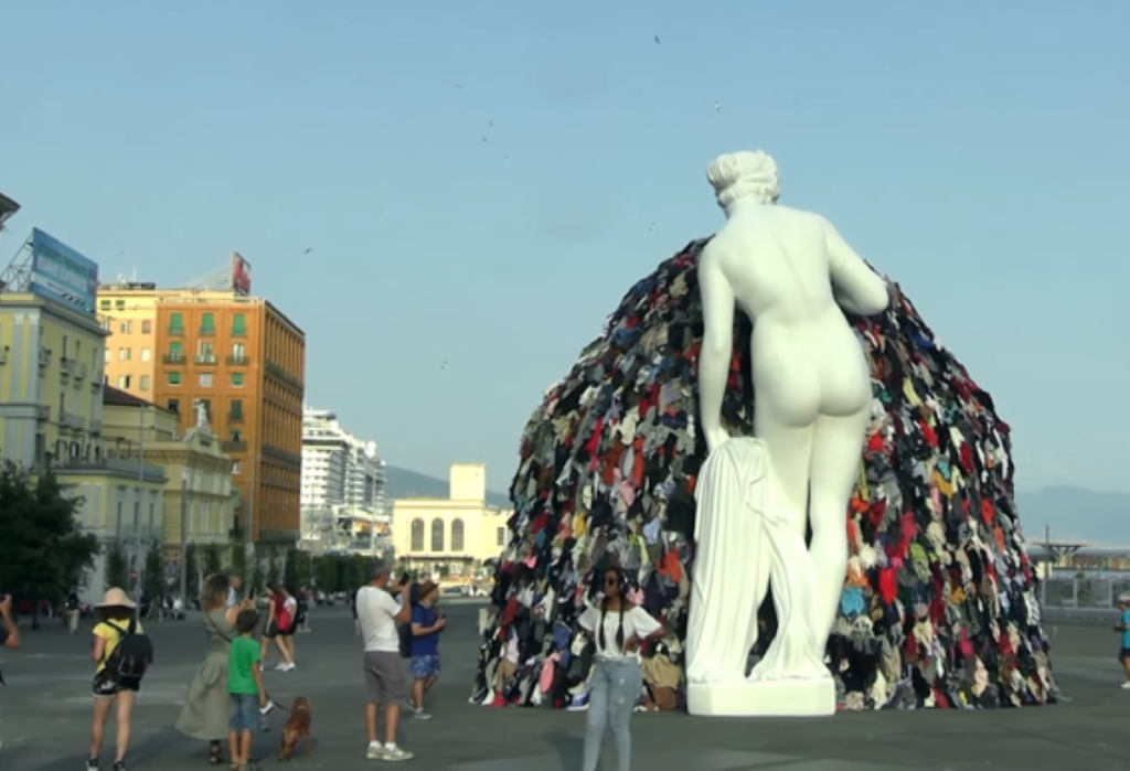 Venus of Rags