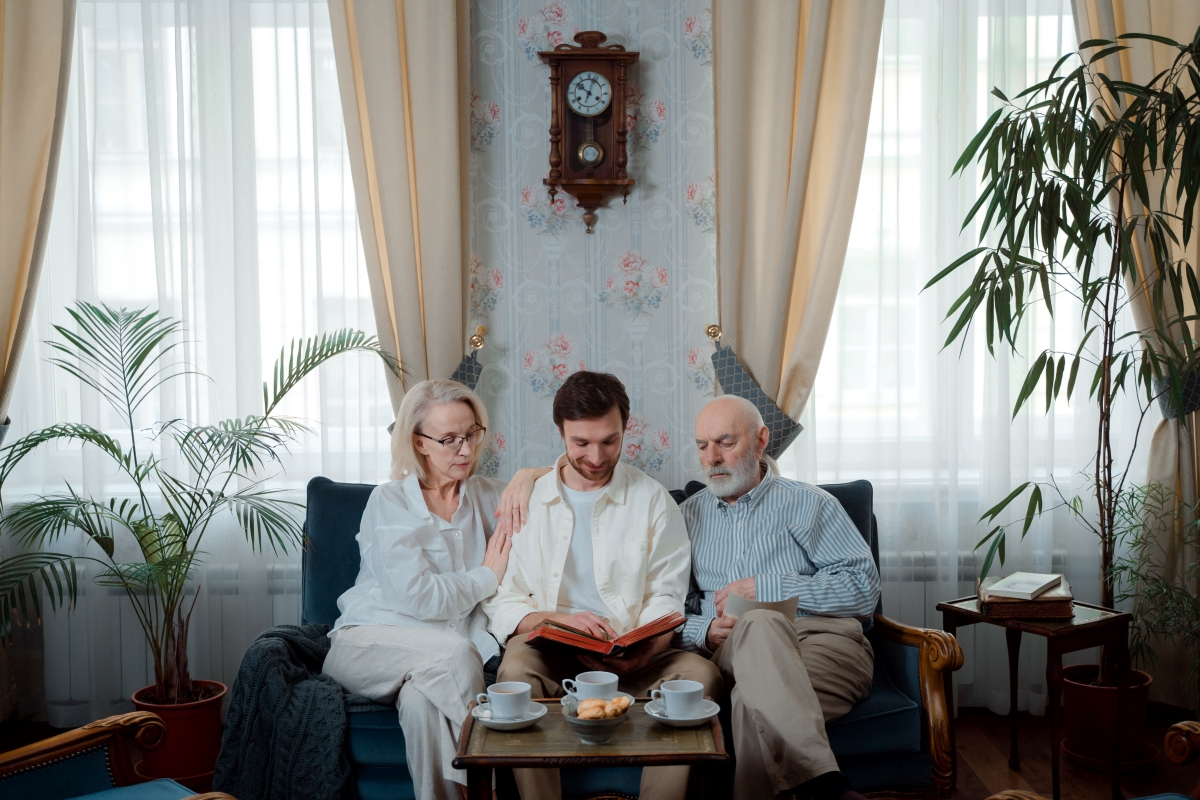 5 причини да избягваш роднините си във Фейсбук